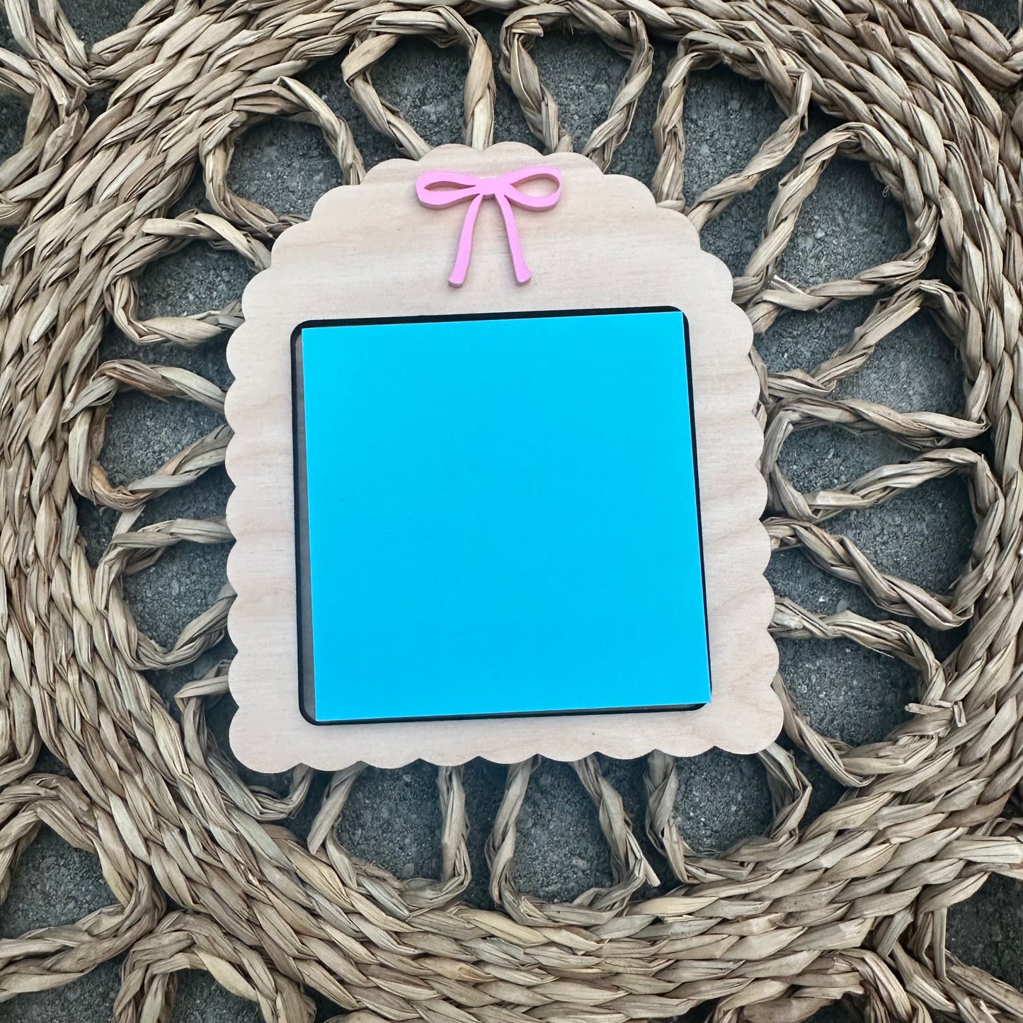Arch Sticky Note Pad Holder