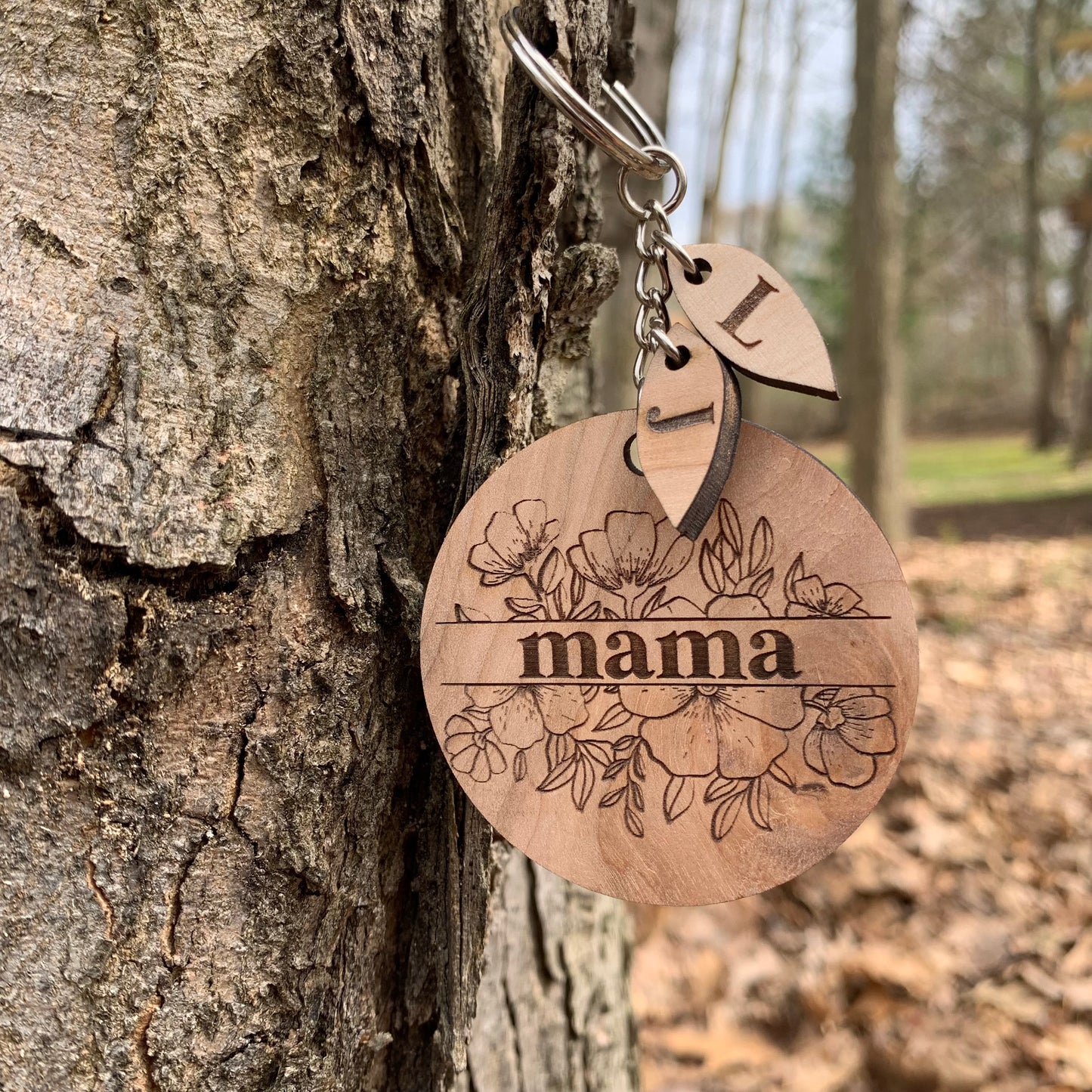 Floral Keychain with Leaf Initials